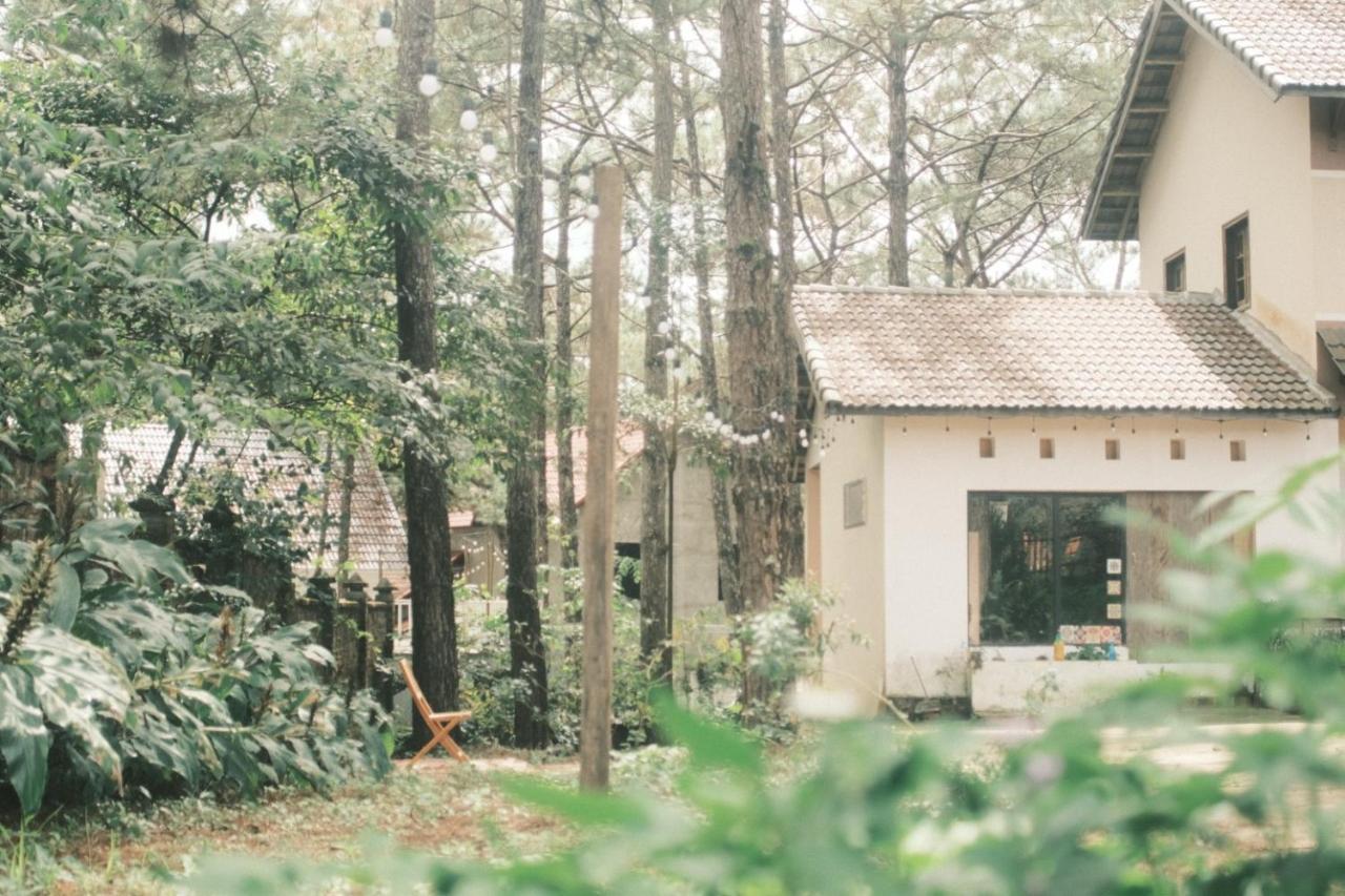 Tron Homestay Kon Von Kla Экстерьер фото