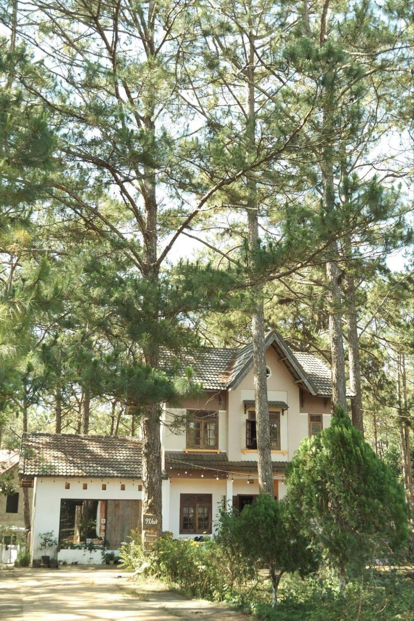 Tron Homestay Kon Von Kla Экстерьер фото